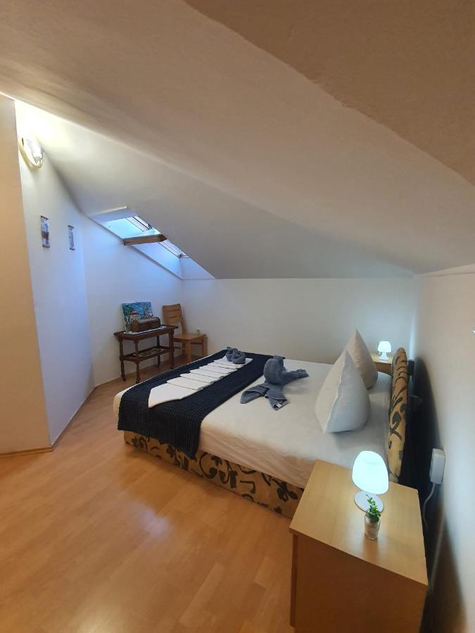 Apartment D Free Parking & Wifi, Walking Distance To Centrum ซาดาร์ ภายนอก รูปภาพ