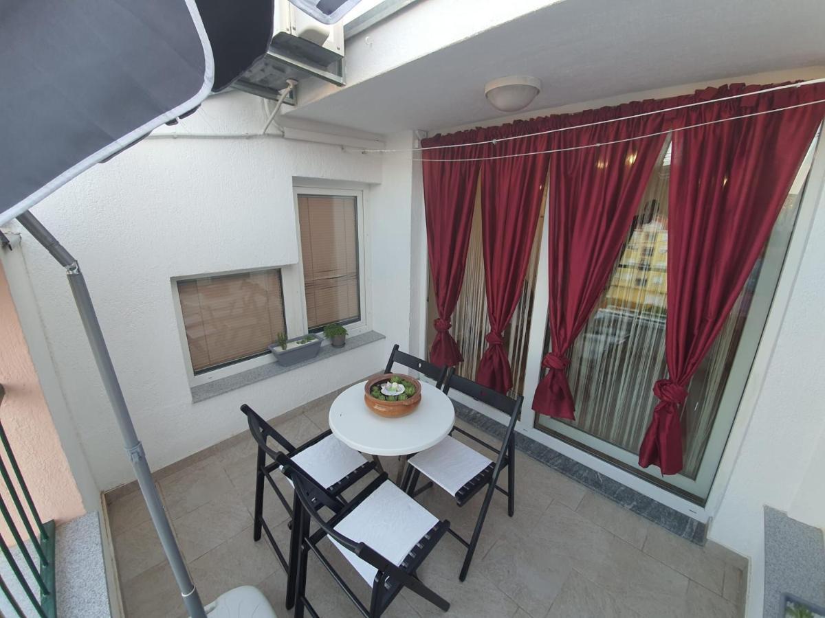 Apartment D Free Parking & Wifi, Walking Distance To Centrum ซาดาร์ ภายนอก รูปภาพ