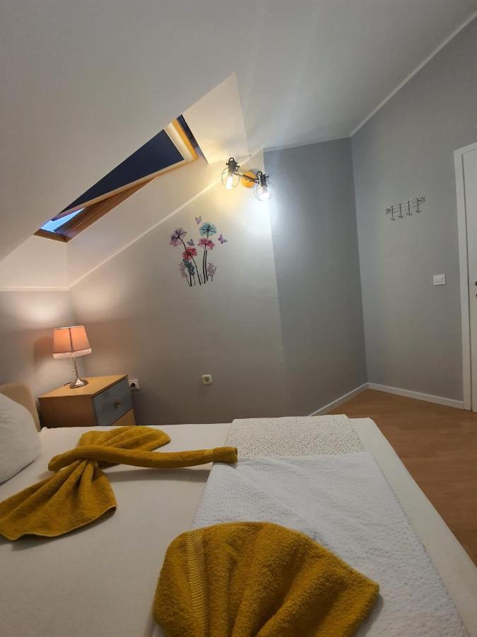 Apartment D Free Parking & Wifi, Walking Distance To Centrum ซาดาร์ ภายนอก รูปภาพ